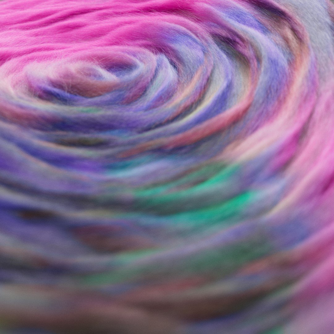 APPLE Eye Candy — frame 6