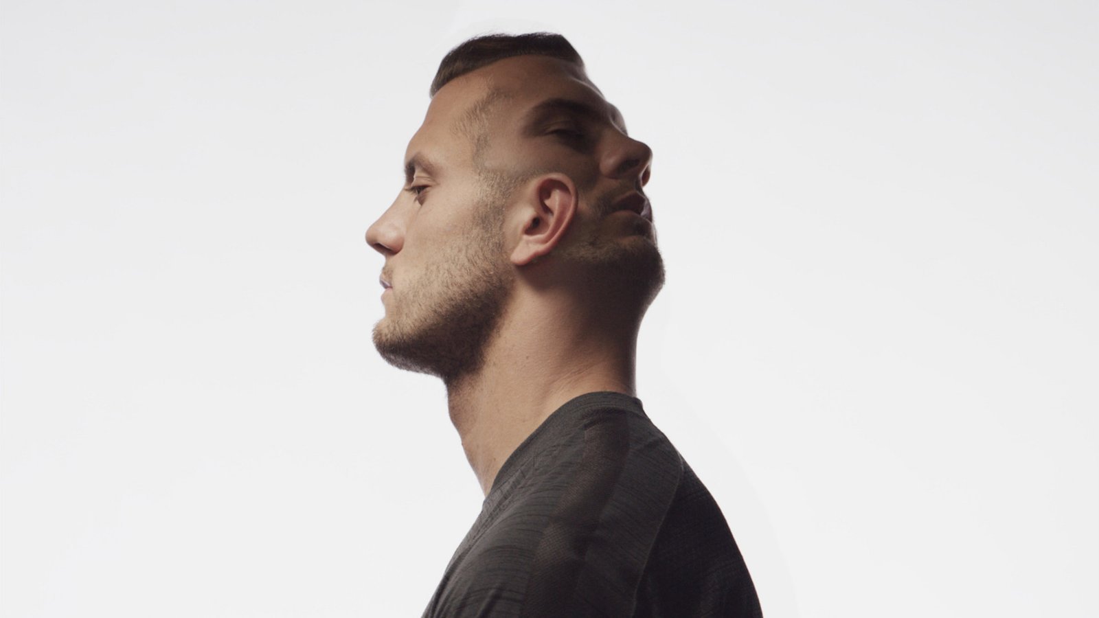 NIKE Tiempo — frame 15